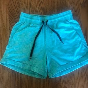 Born primitive shorts